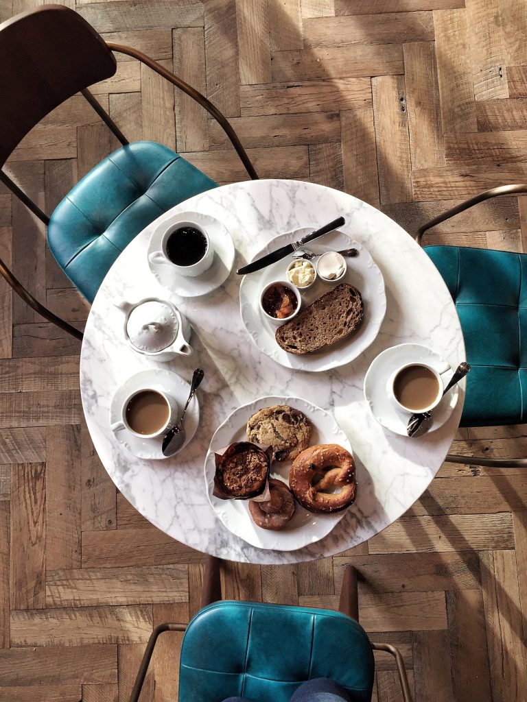 Skip Planed Oak — Café Herringbone